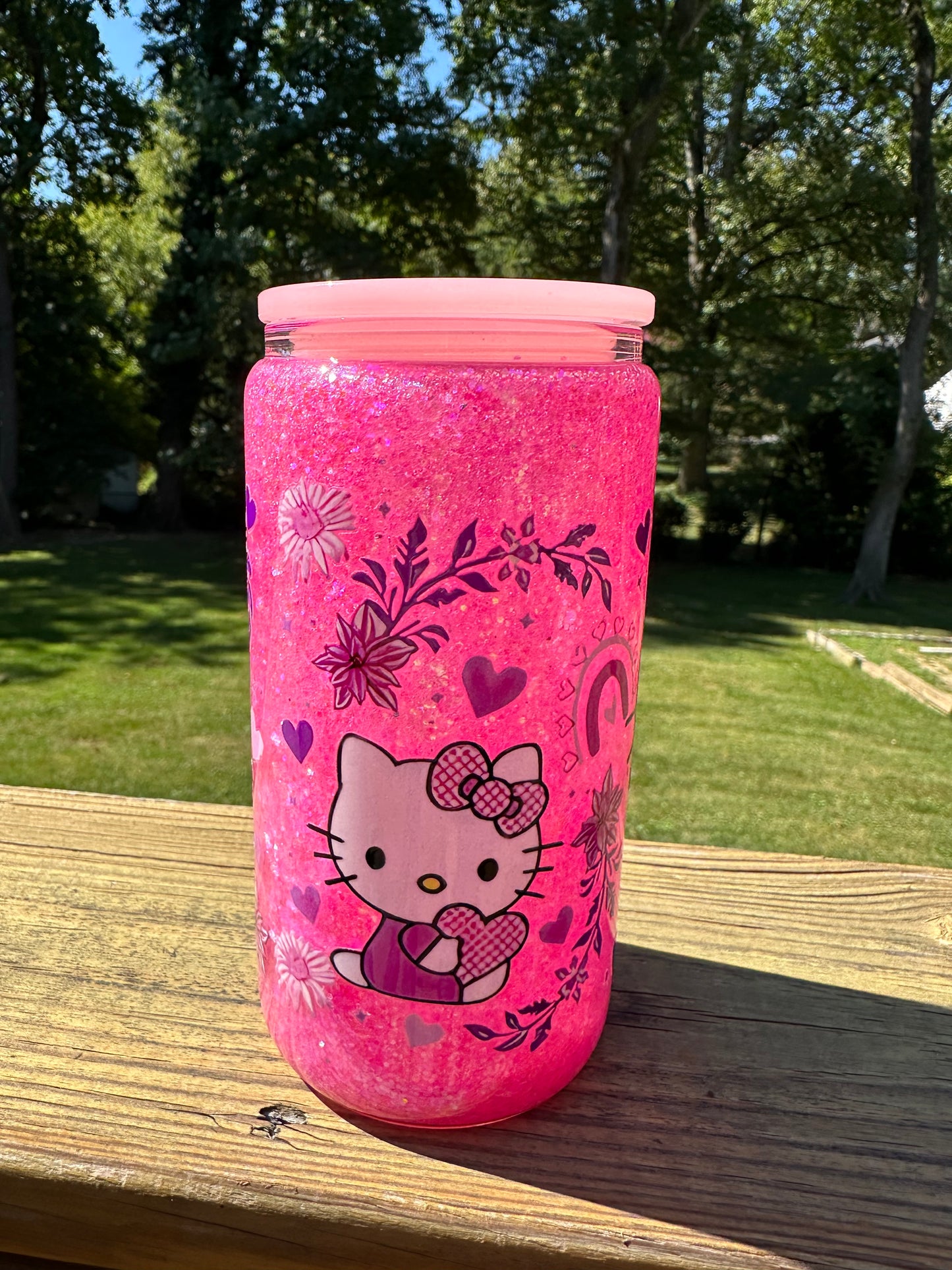 Hello Kitty glitter cup